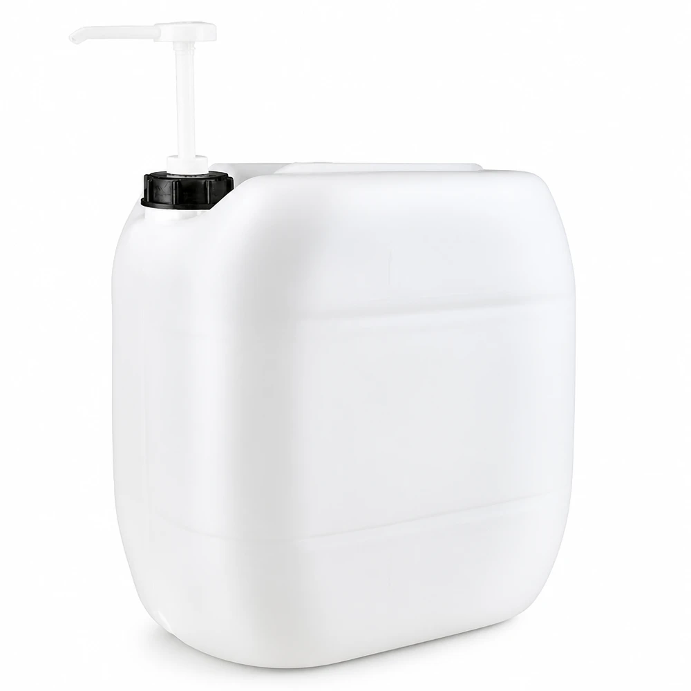 Kanister 30 Liter mit Dosierpumpe Kompakter quaderförmiger 30 Liter Kanister in Weiß mit ergonomischer Dosierpumpe
